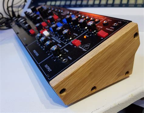 Stands | UK | Synths & Wood | Behringer Model D