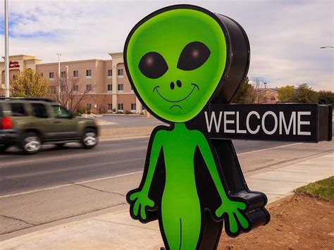 Tourist traps worth visiting in every US state | Tourist trap, Roswell new mexico, New mexico