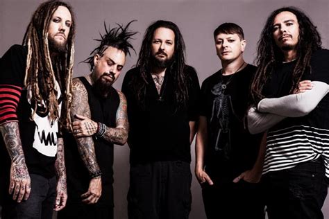 KORN Members Fieldy and Ray Luzier Join UK Cover Band KORN AGAIN On Stage - AlteRock