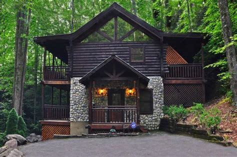 Top 6 afgelegen romantische blokhutten in de Smoky Mountains ...