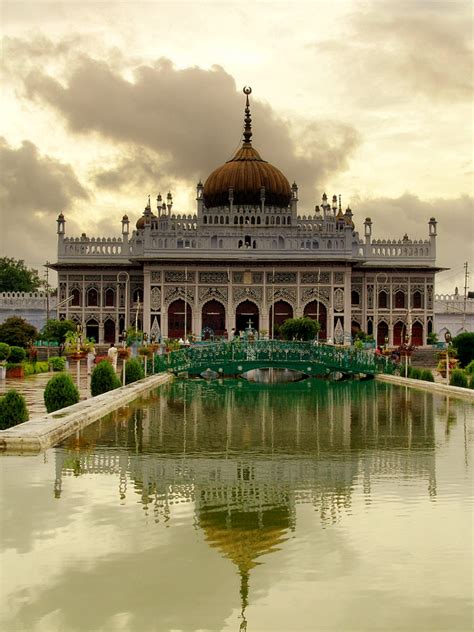 Chota Imambara timings, opening time, entry timings, visiting hours & days closed - Chota ...