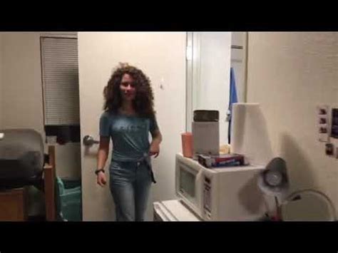 DORM ROOM TOUR 2019 CHAPMAN UNIVERSITY - YouTube