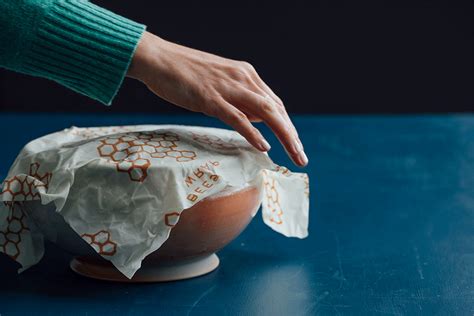 Say goodbye to plastic wrap. Say hello to Bee's Wrap! #sustainable #beeswaxwraps #gogreen # ...