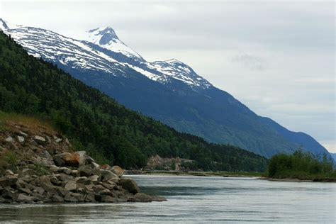 The 10 Best Hiking Trails in Alaska