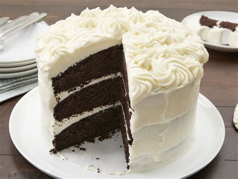 Dark Chocolate Cake with White Chocolate Frosting - Gold Medal Flour