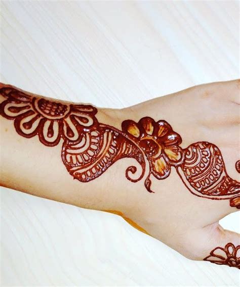 Latest Arabic Bail Mehndi Designs For Hands - Arabic Mehndi Bail ...