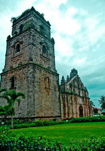 Ilocos Norte: Paoay Church Laoag City | The Travel Family