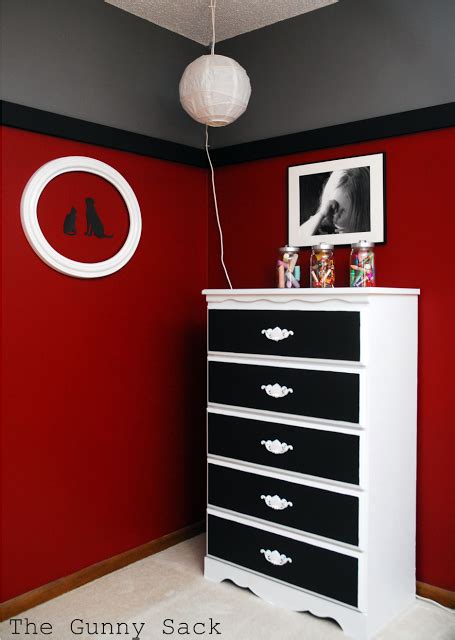 75 Unique Red Bedroom Ideas and Photos | Shutterfly