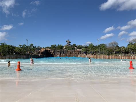 Complete Guide to Disney's Typhoon Lagoon Water Park (2020) - Mouse Hacking