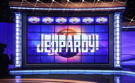 ‘Jeopardy!’ Fans Are Cracking Up Over 'Current Slang' Category ...