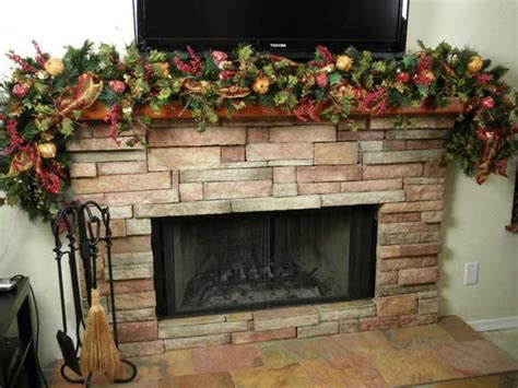 Christmas Fireplace Garland Ideas – InspirationSeek.com