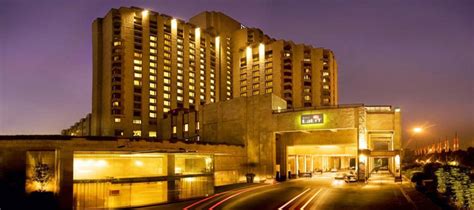 Amazing prices to The Lalit hotel in Delhi, India with Brightsun.co.uk