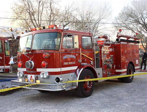 Fire Engines Photos - Chattanooga, TN Seagrave pumper