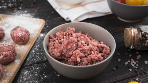 Cómo hacer carne picada en casa y con qué tipo según lo que vayamos a ...