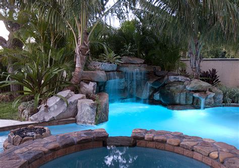 Build a New Pool | Lucas Lagoons