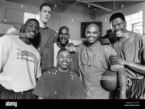 SPACE JAM, from left: Larry Johnson, shawn Bradley, Michael Jordan, Muggsey Bogues, Charles ...