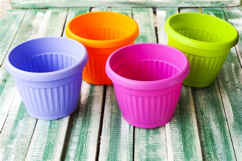 10 Uses For Plastic Flower Pots
