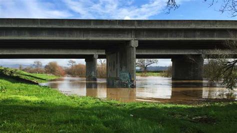 Watsonville on high alert as Pajaro River rises