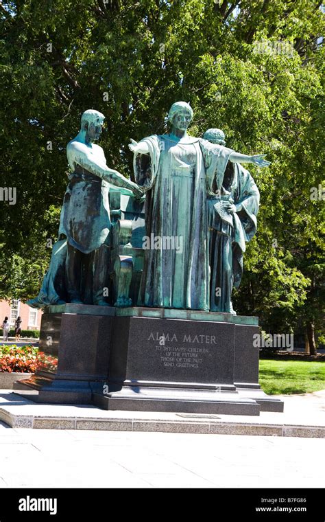 Alma mater statue hi-res stock photography and images - Alamy