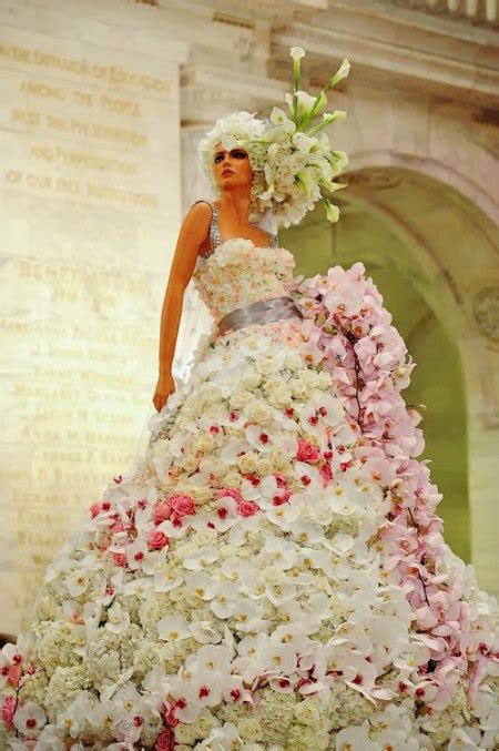 10 Crazy Wedding Dresses That Will Make You Laugh - LitListed