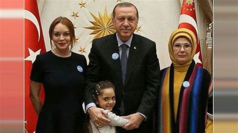 Lindsay Lohan Meets With Turkish President Erdogan and Syrian Refugee ...