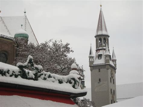 Gratuitous snow pics from Munich | This International Life