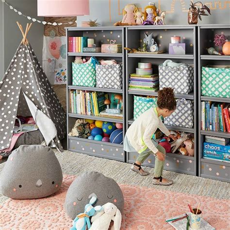 26 Cool and Colorful Ways to Organize Your Kids’ Room - Brit + Co