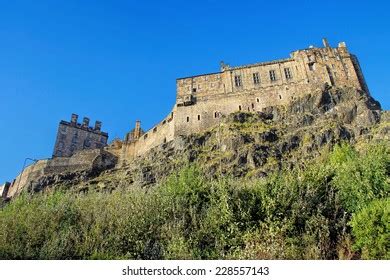 741 Edinburgh Castle Autumn Stock Photos, Images & Photography ...