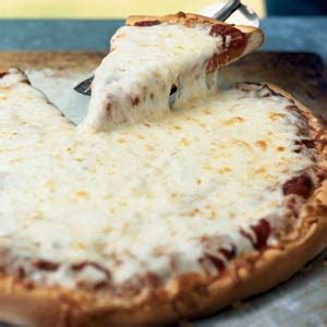 Parmesan-Cheese-Pizza - TipTopTens.com