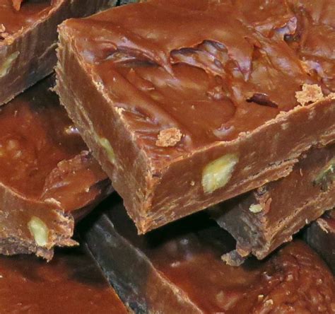 Toll House® Famous Fudge – Recipes Feed