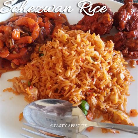 Schezwan Chicken Fried Rice / Schezwan Fried Rice Recipe / Schezwan Recipes