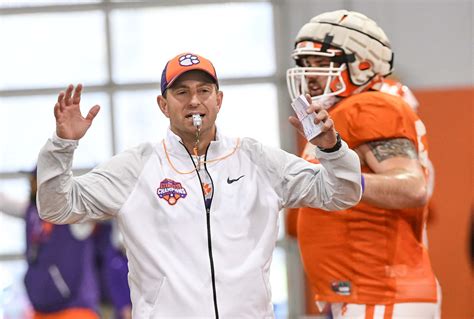 How much Clemson football coaches make