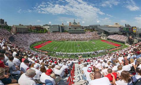 Cincinnati Bearcats Football - Cincinnati Bearcats Football | Groupon