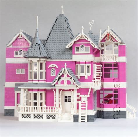 Coraline’s Pink Palace Apartments | Coraline, Doll house plans, Pink palace