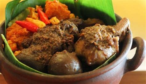 Gudeg Jogja - Indonesian Jack-fruit Stew - RecipeGuru