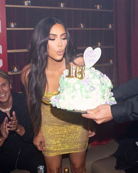 Kim Kardashian Celebrates 40th Birthday With Bikini Photos | BootymotionTV