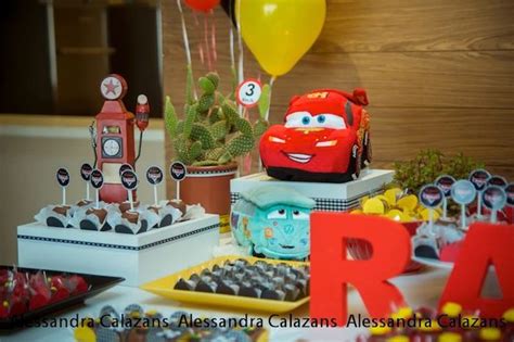 Lightning McQueen + Cars themed birthday party with So May Great Ideas ...