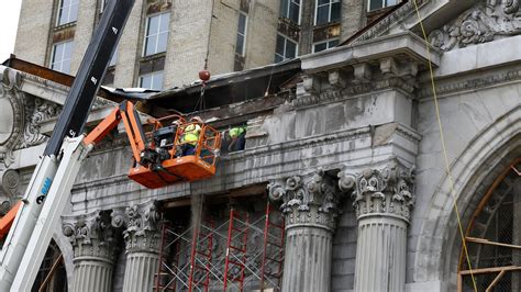 Detroit train station renovation still moving ahead in pandemic: Where ...