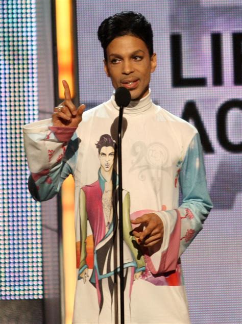 Event Snaps: BET AWARDS ‘10: PRINCE IS HONORED