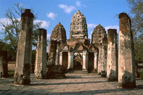 Temple ruin @Sukhothai | Temple ruins, Sukhothai, Ruins