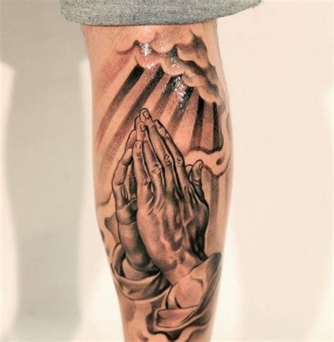 Best Praying Hand Tattoo Designs Ideas For Men 2016 | Tatuajes religiosos para hombres, Tatuaje ...