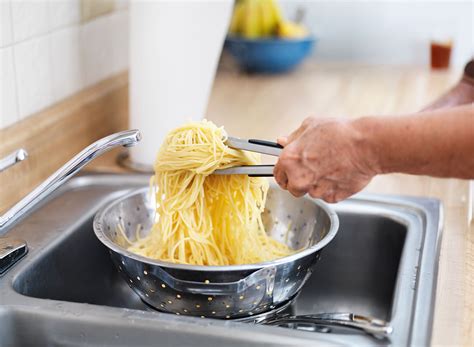 Doing This With Pasta May Actually Make It Deadly, Science Says — Eat This Not That