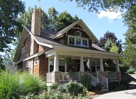 33 Types of Architectural Styles for the Home (Modern, Craftsman, etc.)