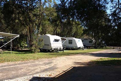 Cowra Holiday Park - Caravan Camping NSW