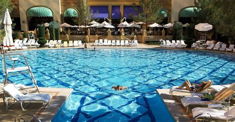 10 Best Las Vegas Hotel Pools