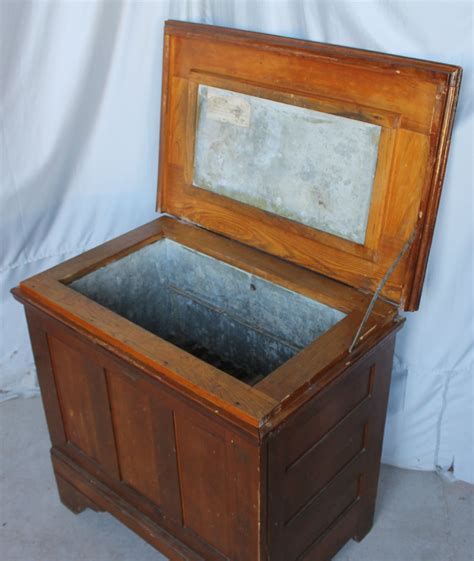 Bargain John's Antiques | Antique Wood Ice Chest or Box " A Kalamazoo Direct to You." - only 27 ...