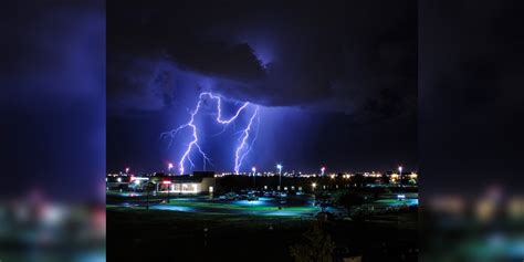 Is ‘Heat Lightning’ or ‘Sheet Lightning’ a real thing? | Fox Weather