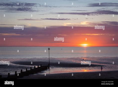 Hunstanton Beach at sunset Stock Photo - Alamy