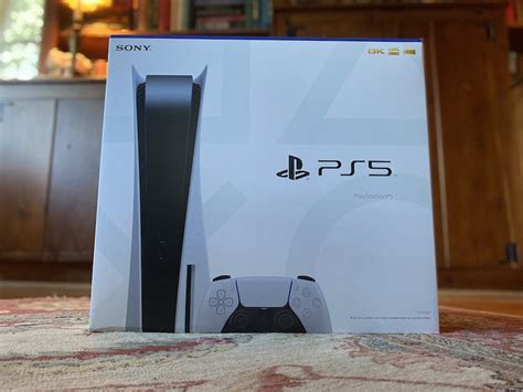 See How Much Larger The PS5 Box Is Compared To The PS4 Box ...