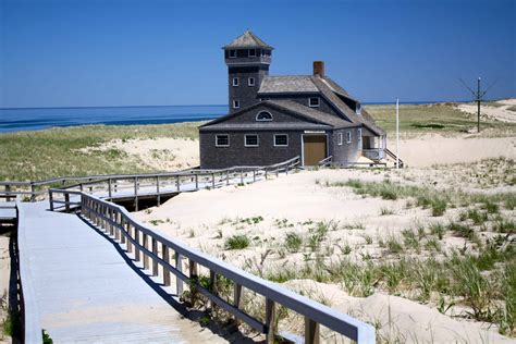 Cape Cod Vacation Ideas | Provincetown - The Platinum Pebble Boutique Inn